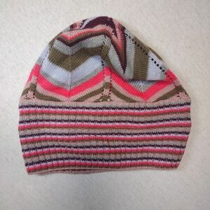 Vintage Y2K Gap Beanie| Pink Blue Green| Zig-Zag| One Size